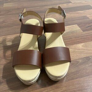 Nisolo Open Toe Clog sz 6 Brandy/Tan